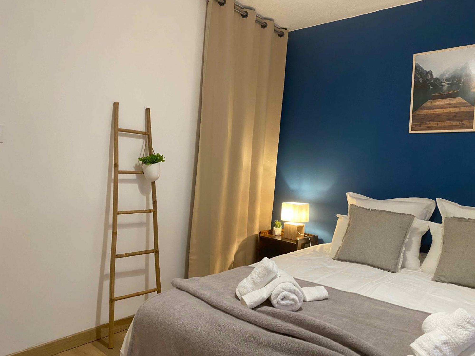 Appartement Le Point Virgule - Parking Privé - Climatisation à Montauban Extérieur photo
